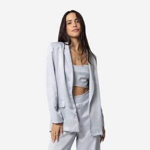Elegant Women's Silver Pantsuit